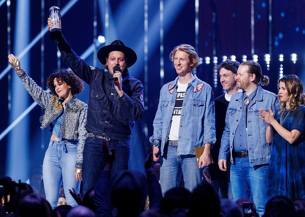 Arcade Fire Share New Single