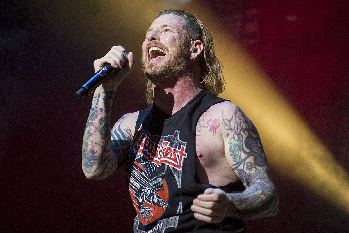 Corey Taylor Shares Cover of Tom Cochrane & Red Riders 'Lunatic Fringe'