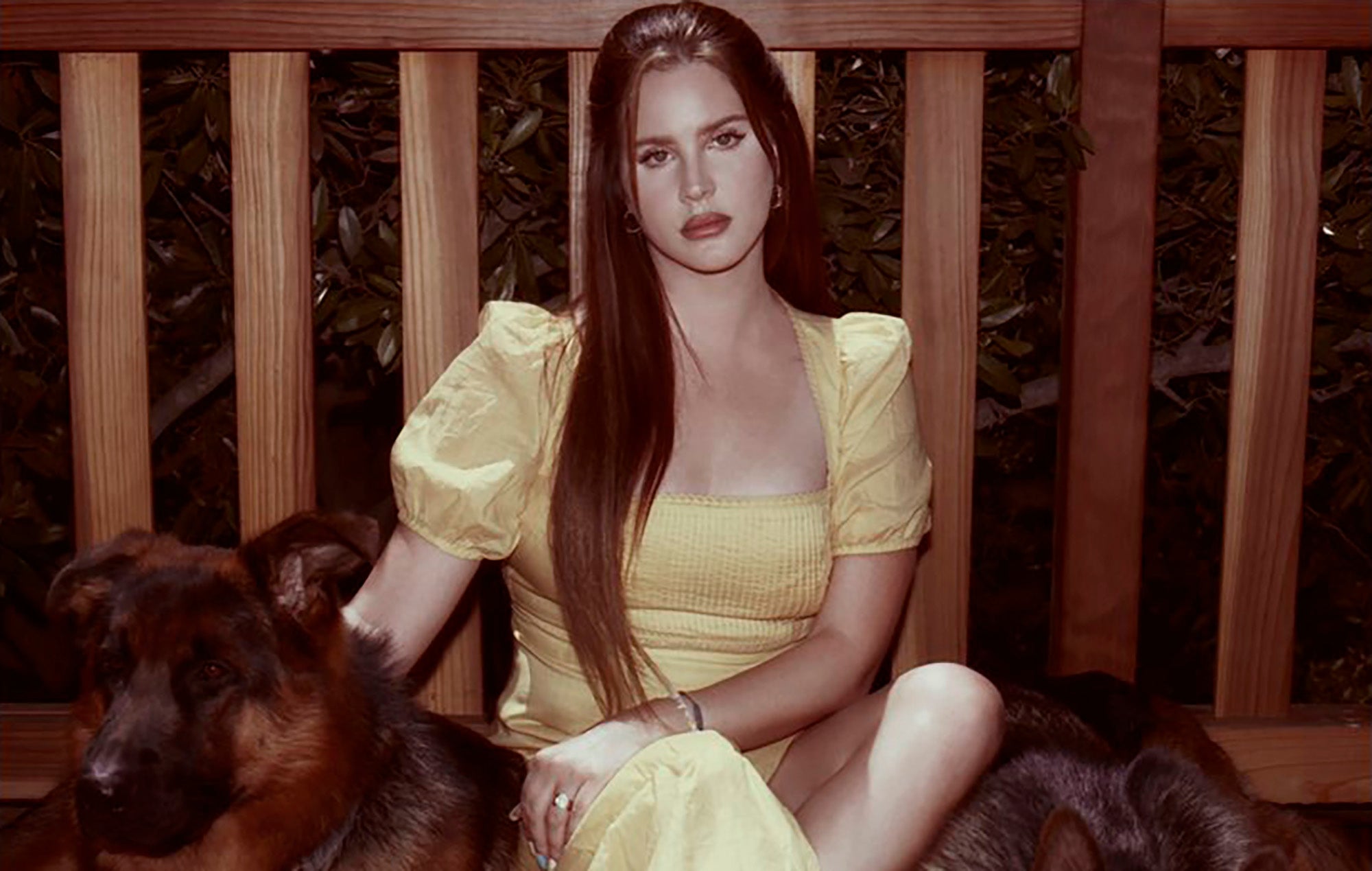 Lana Del Rey Shares Video For Blue Bannisters